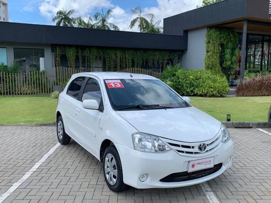 TOYOTA ETIOS 1.3 XS 16V FLEX 4P MANUAL